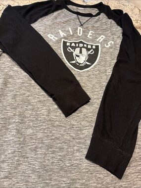 Majestic Raiders Long Sleeve Raglan Tee in Black and Gray